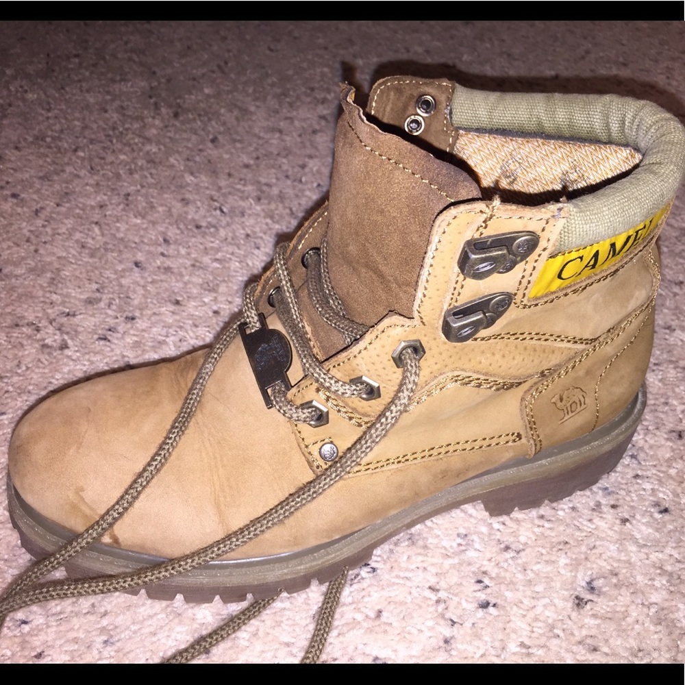 Camel Boots
